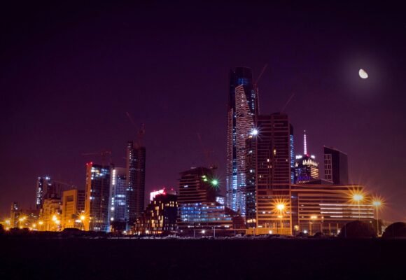 a city skyline at night